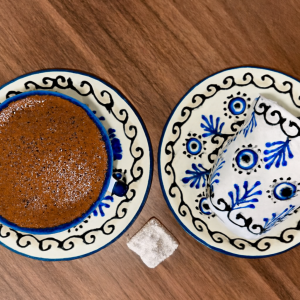 EL YAPIMI ÇİNİ SERAMİK KABARTMA DESENLİ NAZAR MOTİF 2' Lİ KAHVE FİNCANI SETİ