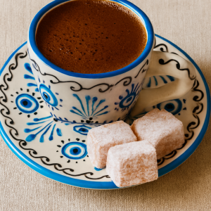 EL YAPIMI ÇİNİ SERAMİK KABARTMA DESENLİ NAZAR MOTİF 2' Lİ KAHVE FİNCANI SETİ